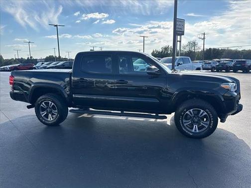 2017 Toyota Tacoma SR5