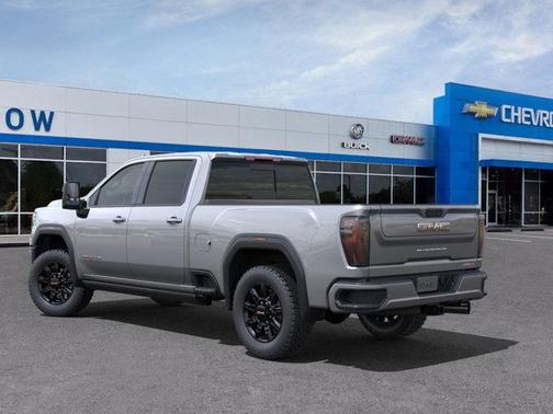 2025 GMC Sierra 2500 AT4