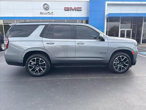 2022 Chevrolet Tahoe 4WD RST