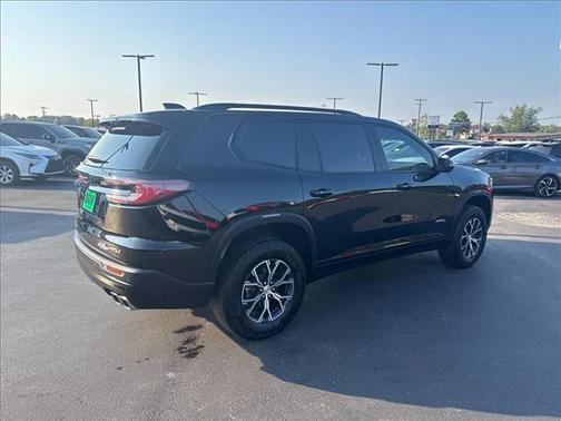 2025 GMC Acadia AWD AT4