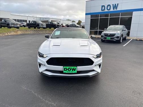 2021 Ford Mustang EcoBoost