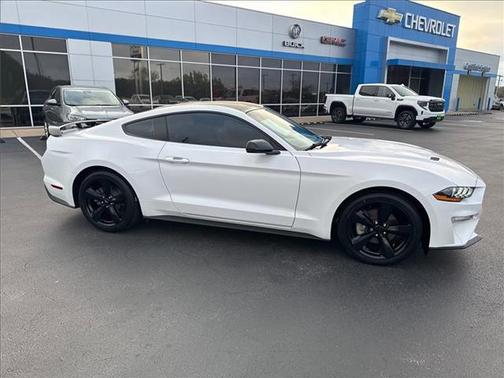 2021 Ford Mustang EcoBoost