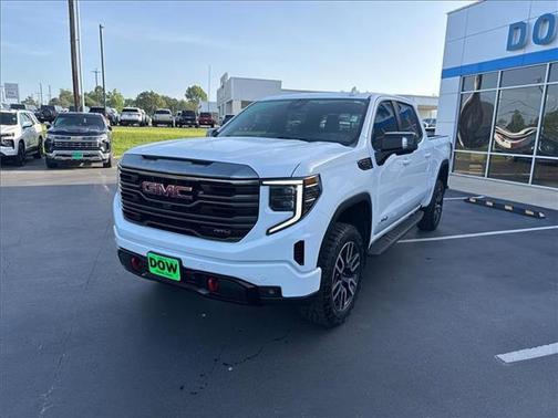 2024 GMC Sierra 1500 AT4