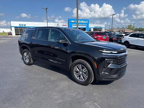 2024 Chevrolet Traverse LS