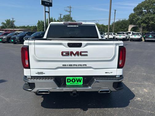 Summit White 2023 GMC Sierra 1500 SLT