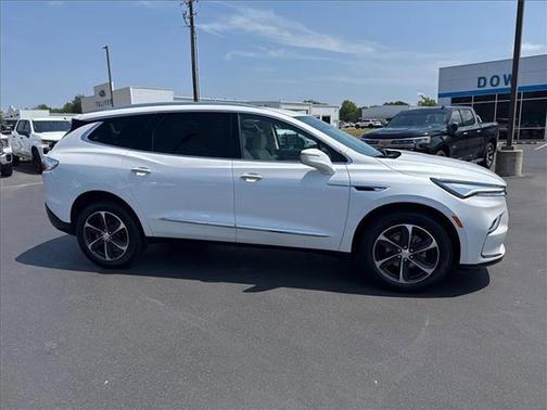 2022 Buick Enclave FWD Essence