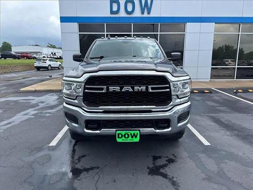 2021 RAM 2500 Tradesman Crew Cab 4x4 6'4' Box