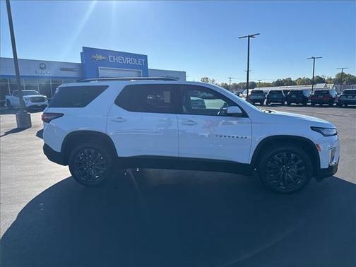2022 Chevrolet Traverse RS