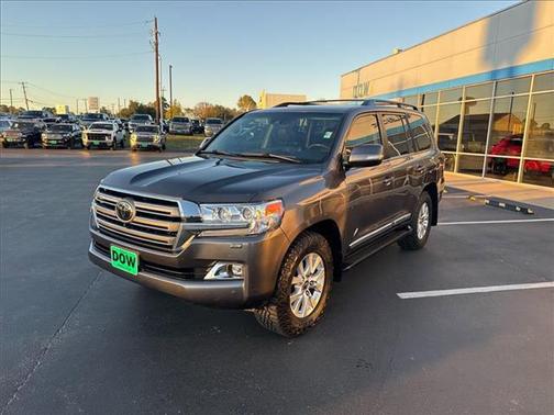 2018 Toyota Land Cruiser Base