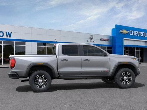 2025 GMC Canyon Base
