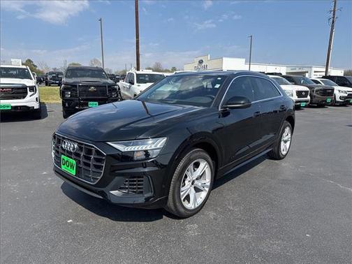 2023 Audi Q8 55 Premium Plus