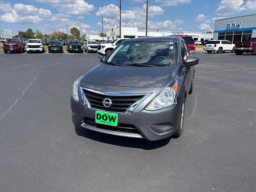 2019 Nissan Versa 1.6 SV