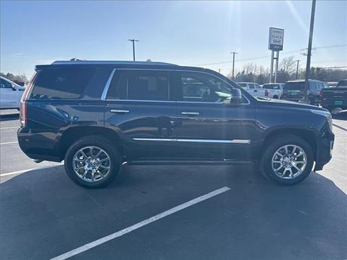 2018 Cadillac Escalade Premium Luxury