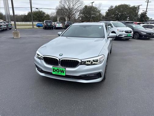 2018 BMW 530 530i