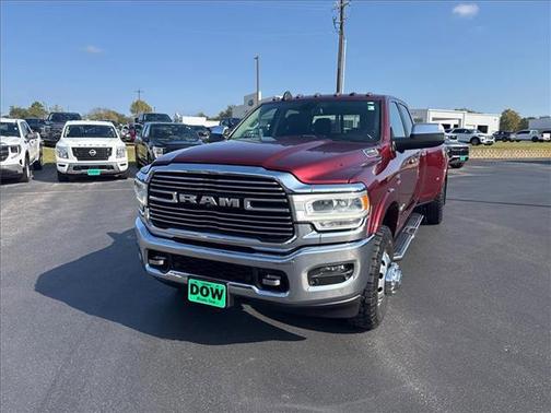 2019 RAM 3500 Laramie Crew Cab 4x4 8' Box