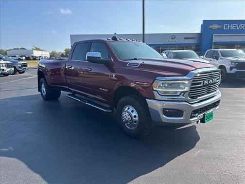 2019 RAM 3500 Laramie Crew Cab 4x4 8' Box