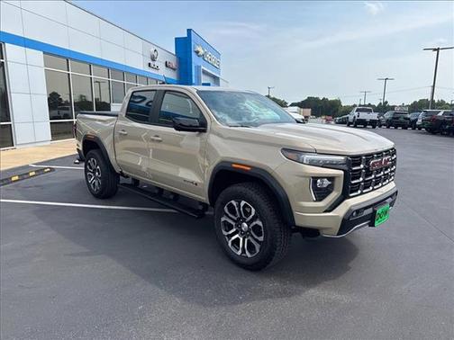 2024 GMC Canyon AT4