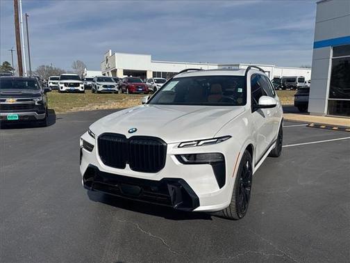 2023 BMW X7 xDrive40i