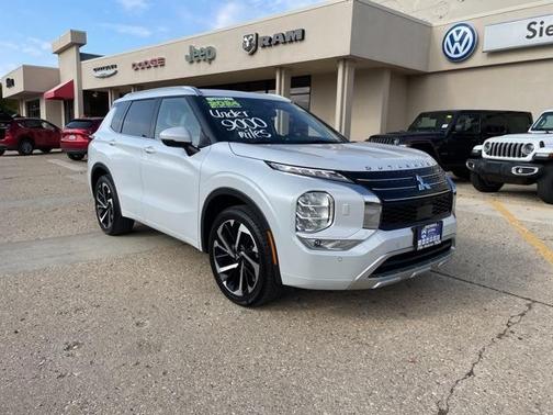 2024 Mitsubishi Outlander SEL