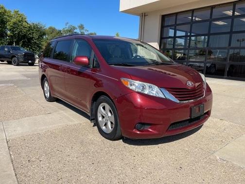2017 Toyota Sienna L