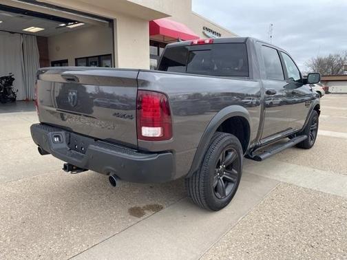 2022 RAM 1500 Classic SLT