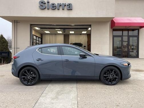 2025 Mazda Mazda3 2.5 S Carbon Edition