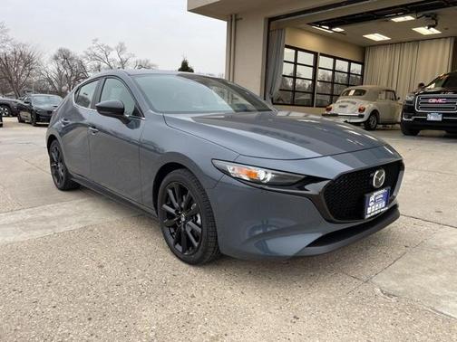 2025 Mazda Mazda3 2.5 S Carbon Edition