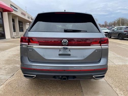 2025 Volkswagen Atlas 2.0T SE