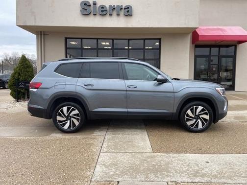 2025 Volkswagen Atlas 2.0T SE