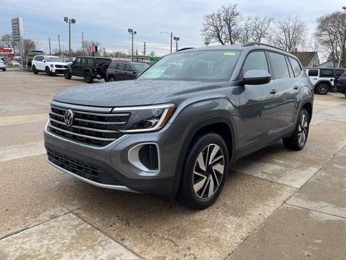 2025 Volkswagen Atlas 2.0T SE