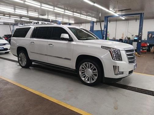2019 Cadillac Escalade ESV Platinum