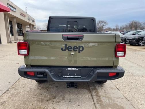 2025 Jeep Gladiator Sport