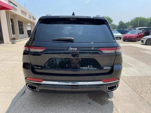 2023 Jeep Grand Cherokee Overland