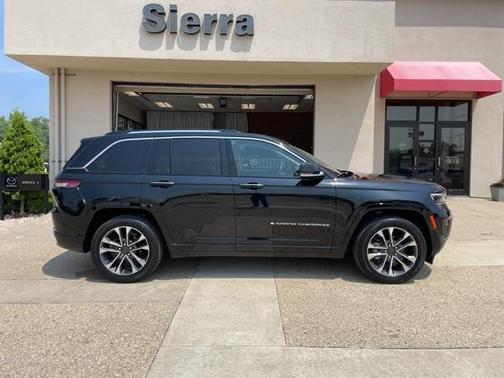 2023 Jeep Grand Cherokee Overland