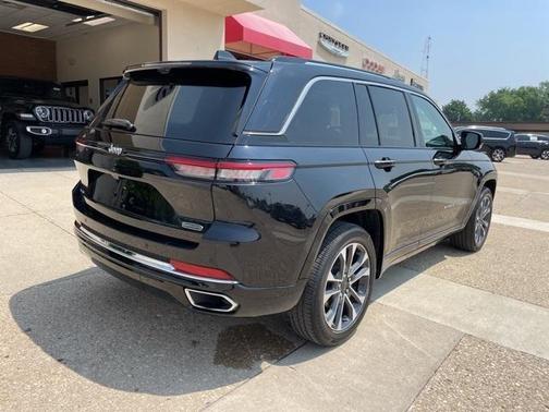 2023 Jeep Grand Cherokee Overland