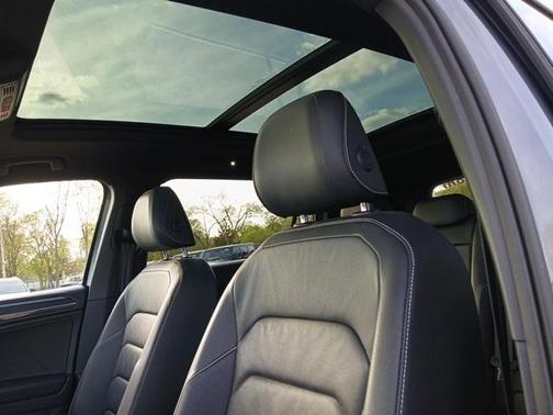 2021 Volkswagen Tiguan 2.0T SEL Premium R-Line