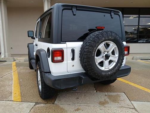 2020 Jeep Wrangler Sport