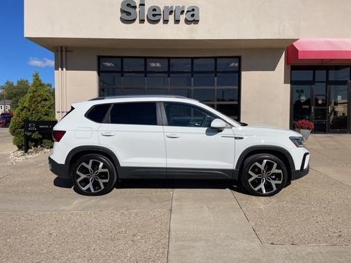 2023 Volkswagen Taos 1.5T SEL