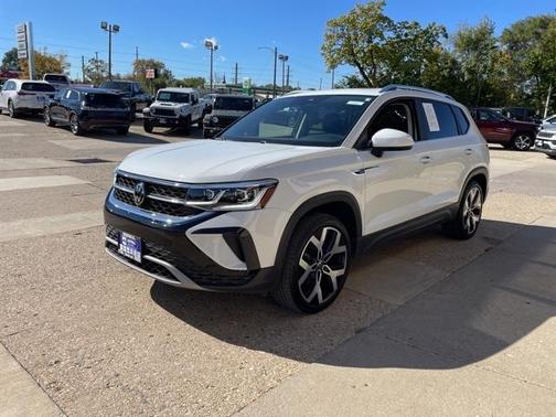 2023 Volkswagen Taos 1.5T SEL