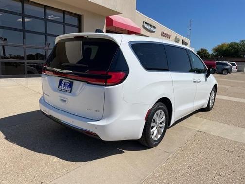 2024 Chrysler Pacifica Limited