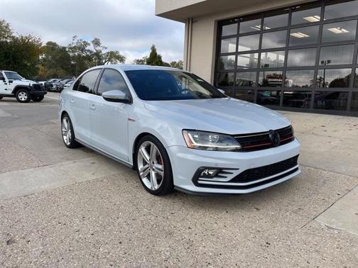 2017 Volkswagen Jetta GLI