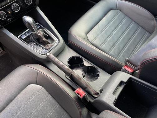 2017 Volkswagen Jetta GLI