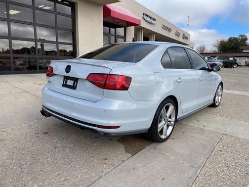 2017 Volkswagen Jetta GLI