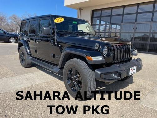 2020 Jeep Wrangler Unlimited Sahara Altitude