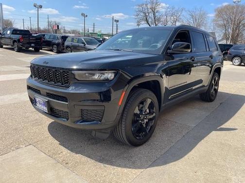 2024 Jeep Grand Cherokee L Laredo