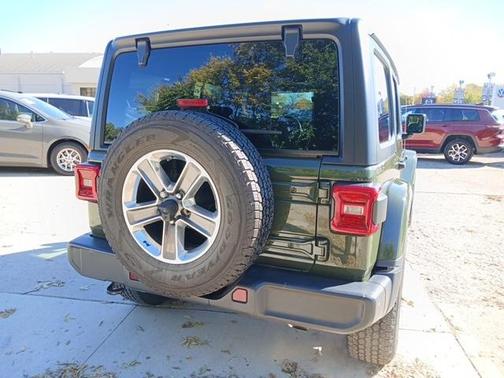 2022 Jeep Wrangler Unlimited Sahara