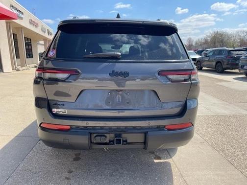 2024 Jeep Grand Cherokee L Laredo
