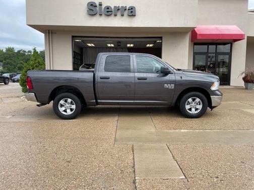 2024 RAM 1500 Classic Tradesman
