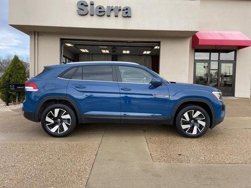 2025 Volkswagen Atlas Cross Sport 2.0T SE w/Technology