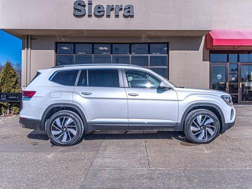 2025 Volkswagen Atlas 2.0T SEL
